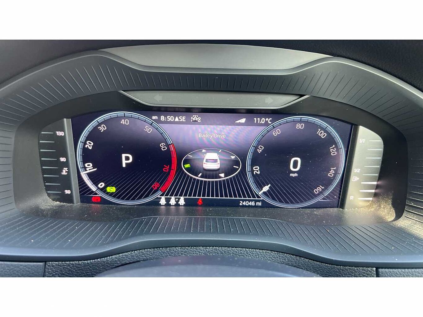 SKODA Karoq SUV 2.0 TSI (190ps) 4X4 SportLine DSG