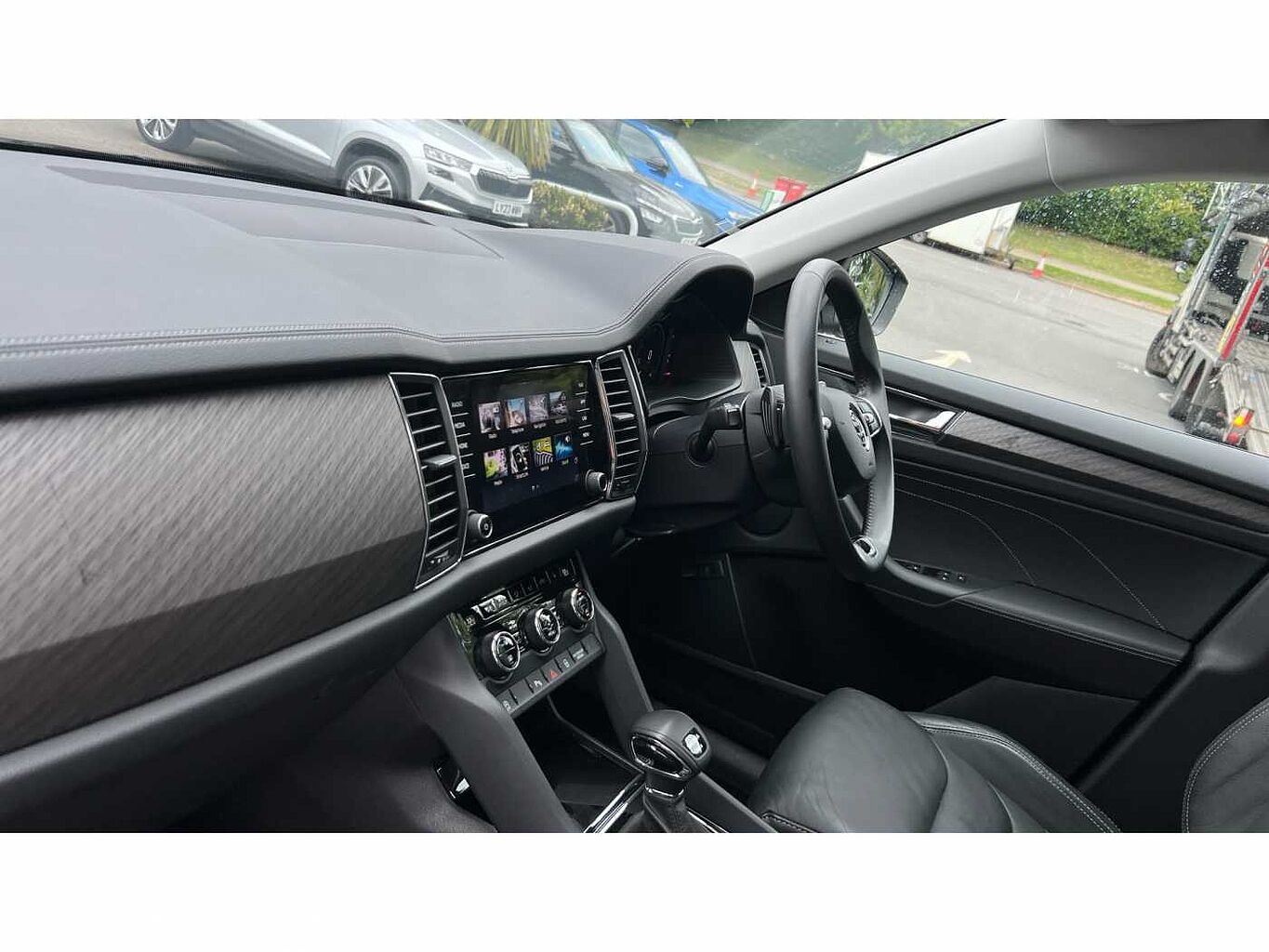 SKODA KODIAQ 2.0 TDI 200 SE L Executive 4x4 5dr DSG [7 Seat]