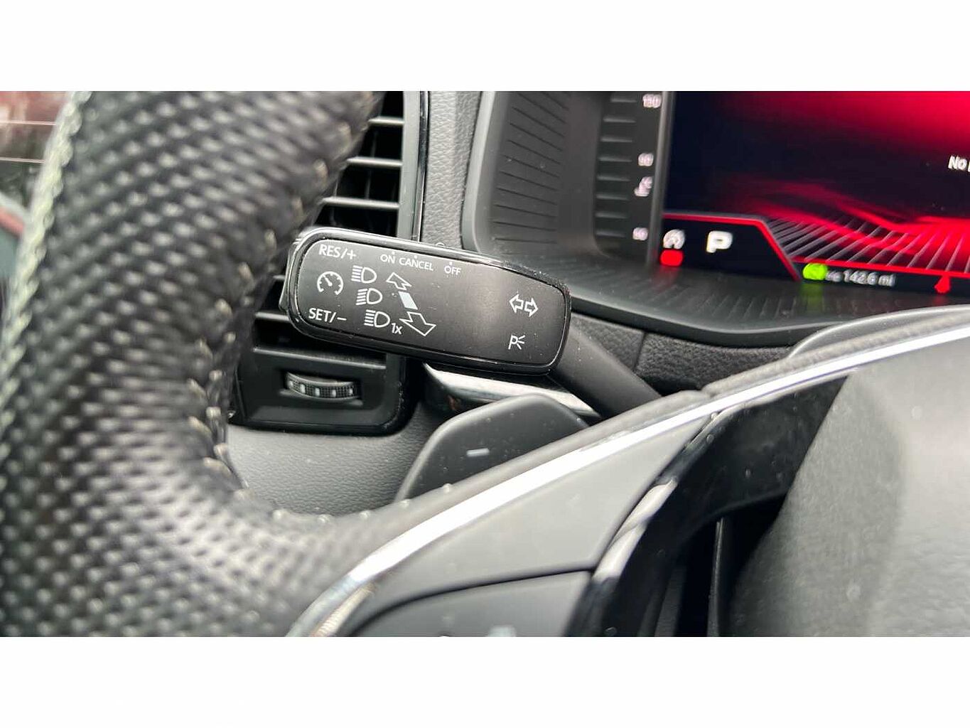 SKODA Karoq SUV 1.5 TSI (150ps) SportLine ACT