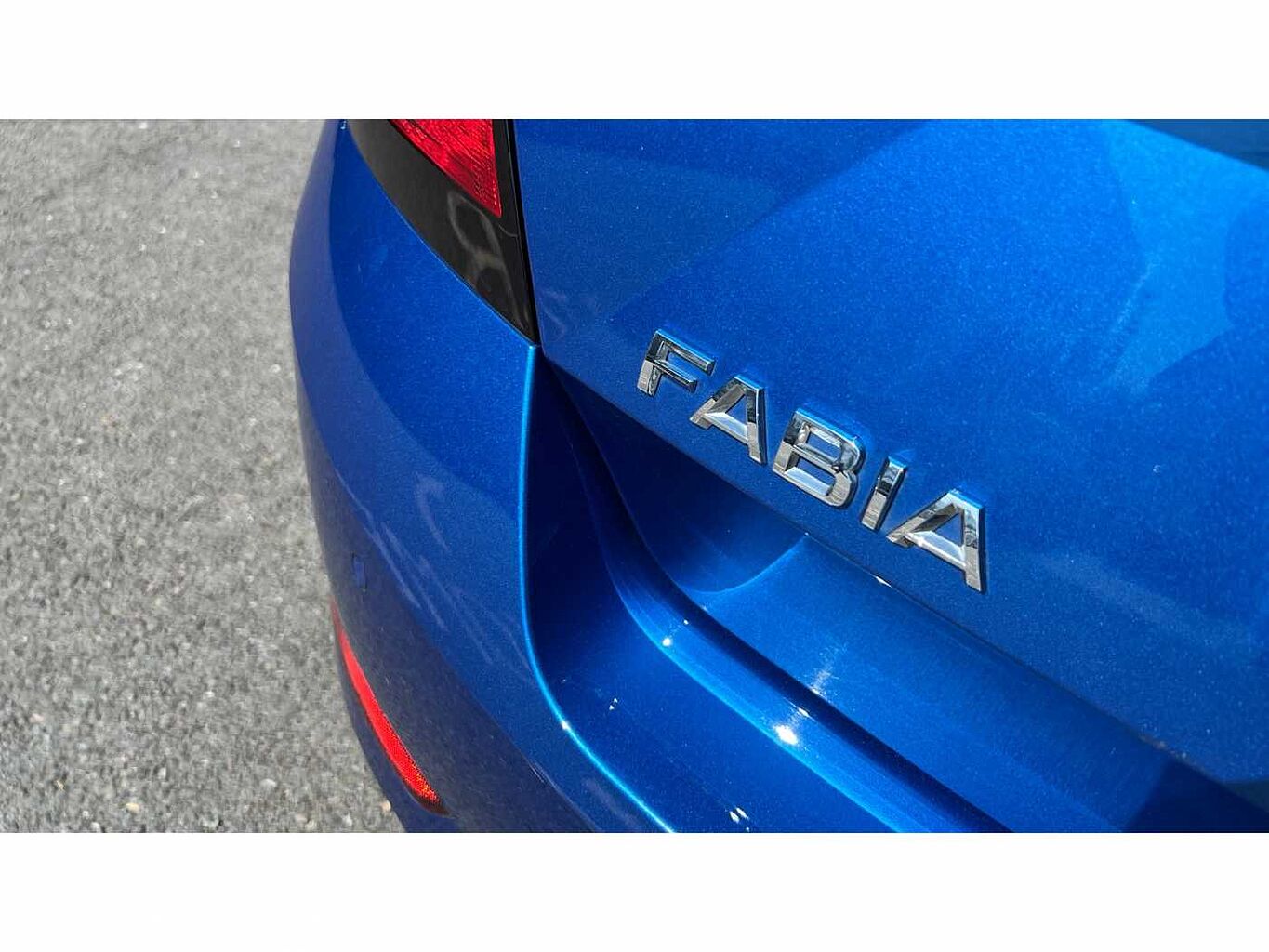 SKODA Fabia 1.0 TSI Colour Edition (95PS) 5-Dr Hatchback