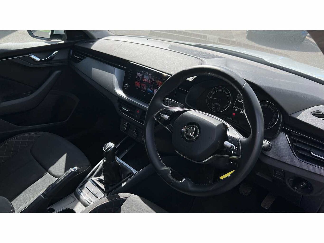 SKODA Kamiq 1.0 TSI (95ps) SE SUV