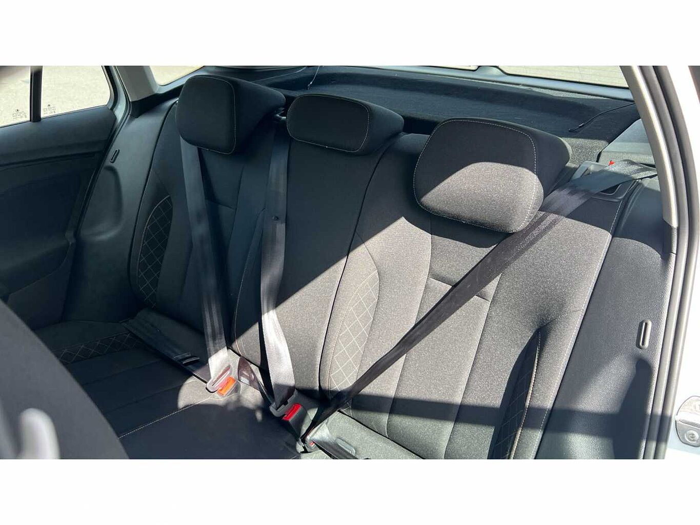 SKODA Kamiq 1.0 TSI (95ps) SE SUV