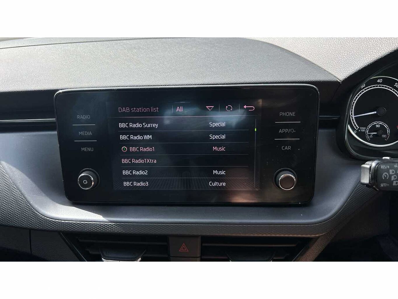SKODA Kamiq 1.0 TSI (95ps) SE SUV