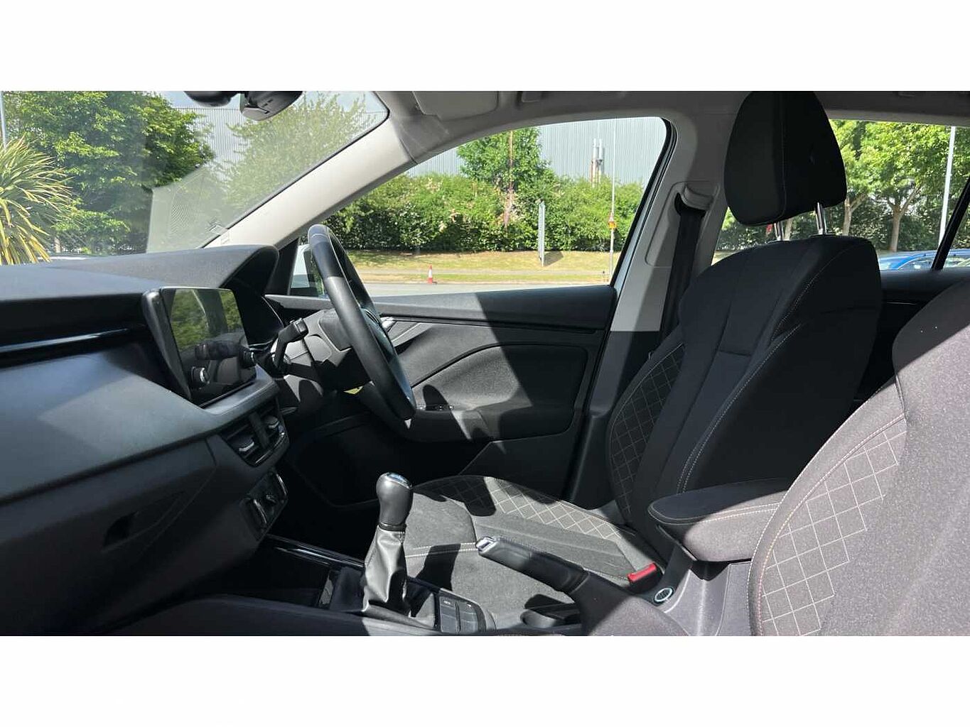 SKODA Kamiq 1.0 TSI (95ps) SE SUV