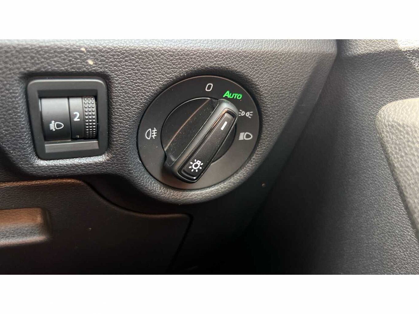 SKODA Kamiq 1.0 TSI (95ps) SE SUV