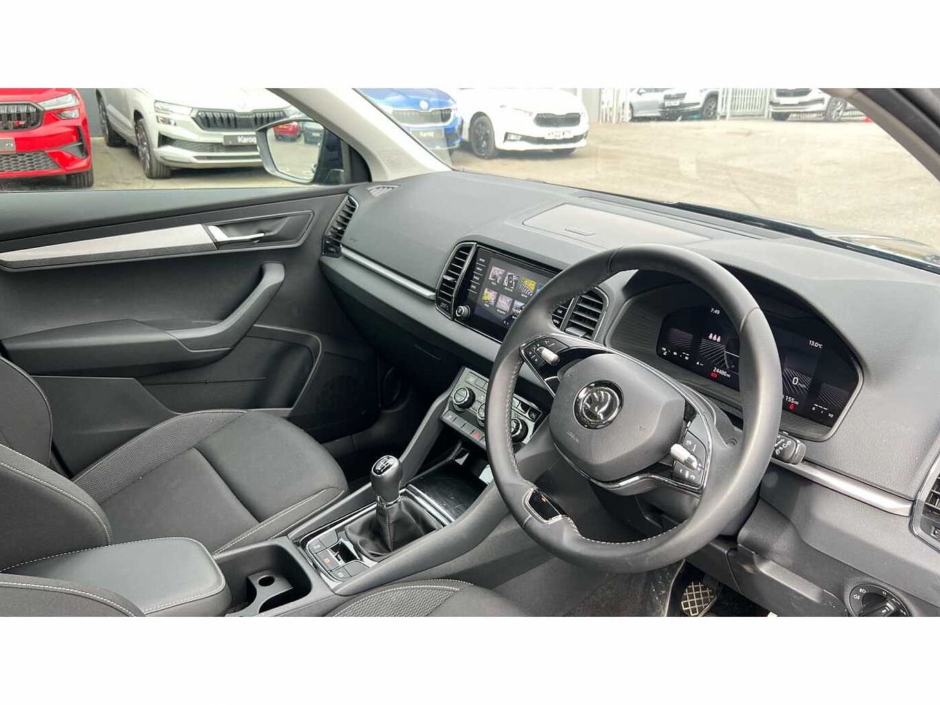 SKODA KAROQ 2.0 TDI SE Drive 5dr