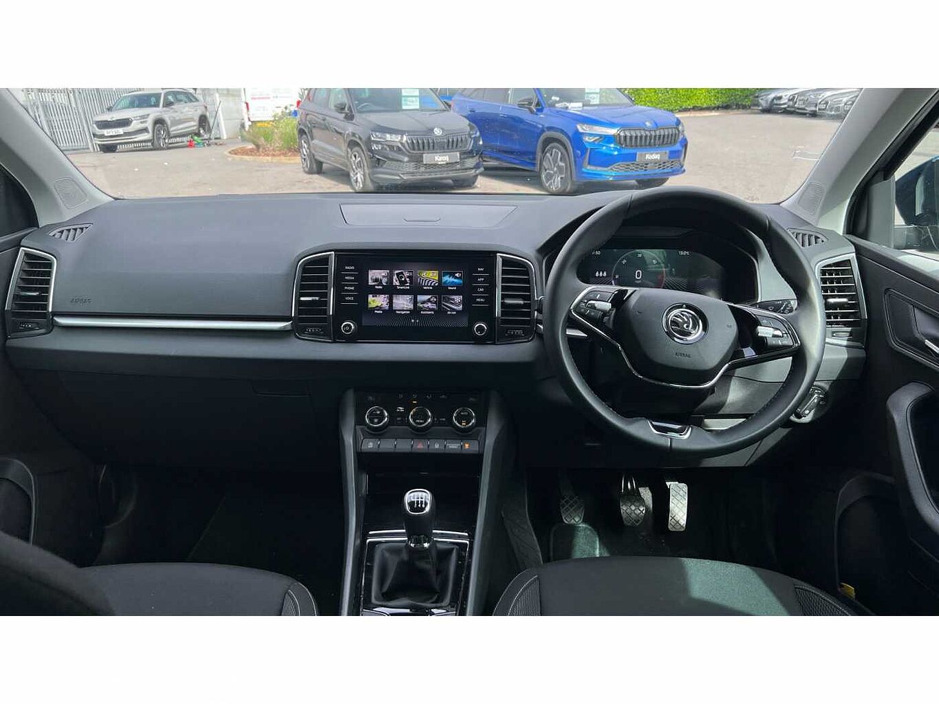 SKODA KAROQ 2.0 TDI SE Drive 5dr