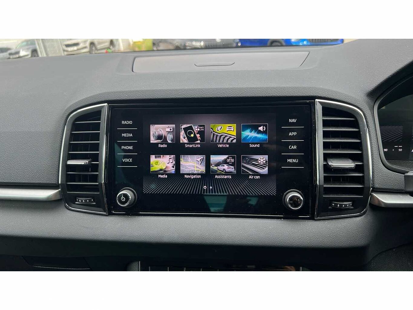 SKODA KAROQ 2.0 TDI SE Drive 5dr