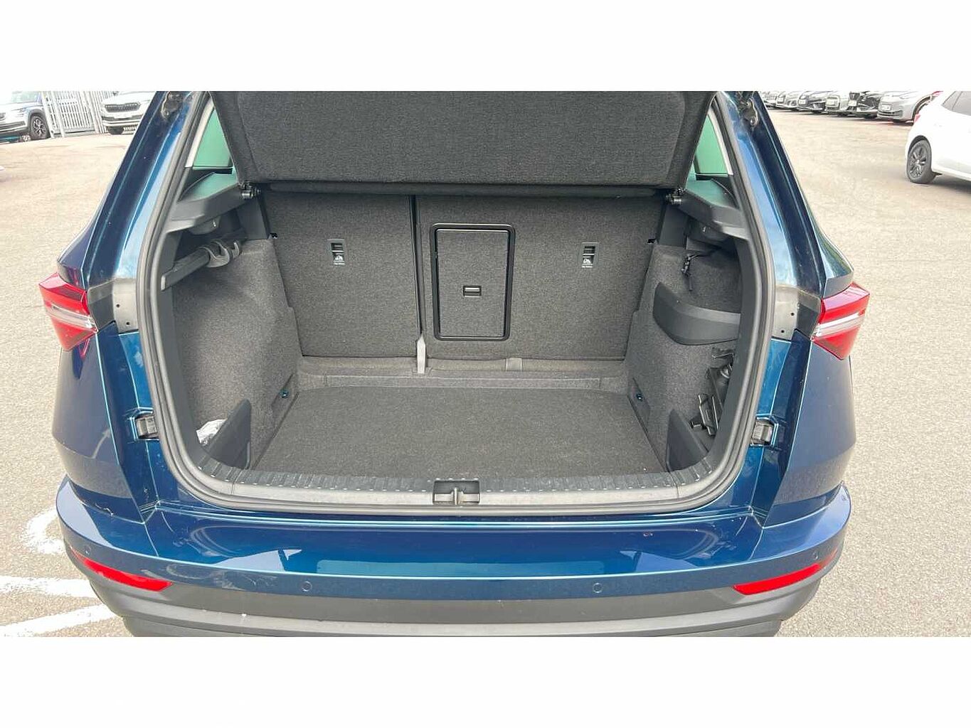 SKODA KAROQ 2.0 TDI SE Drive 5dr