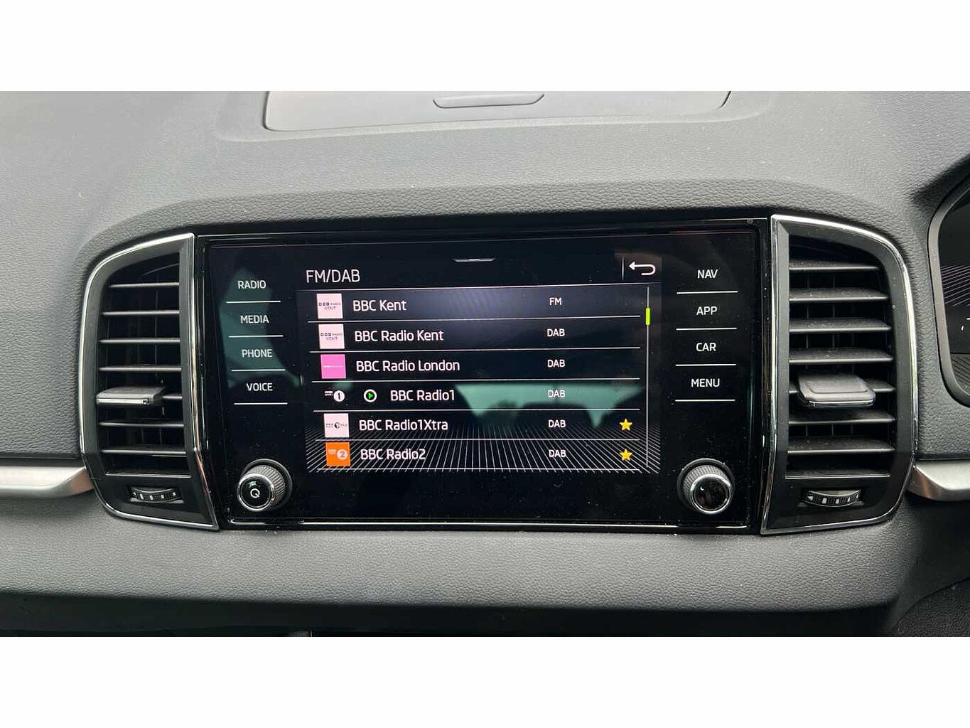 SKODA KAROQ 2.0 TDI SE Drive 5dr