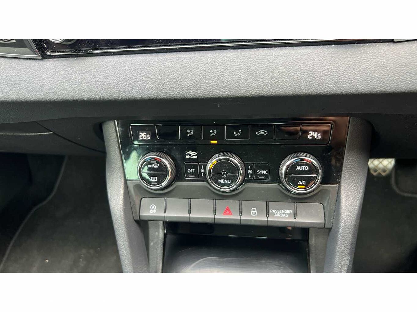 SKODA KAROQ 2.0 TDI SE Drive 5dr