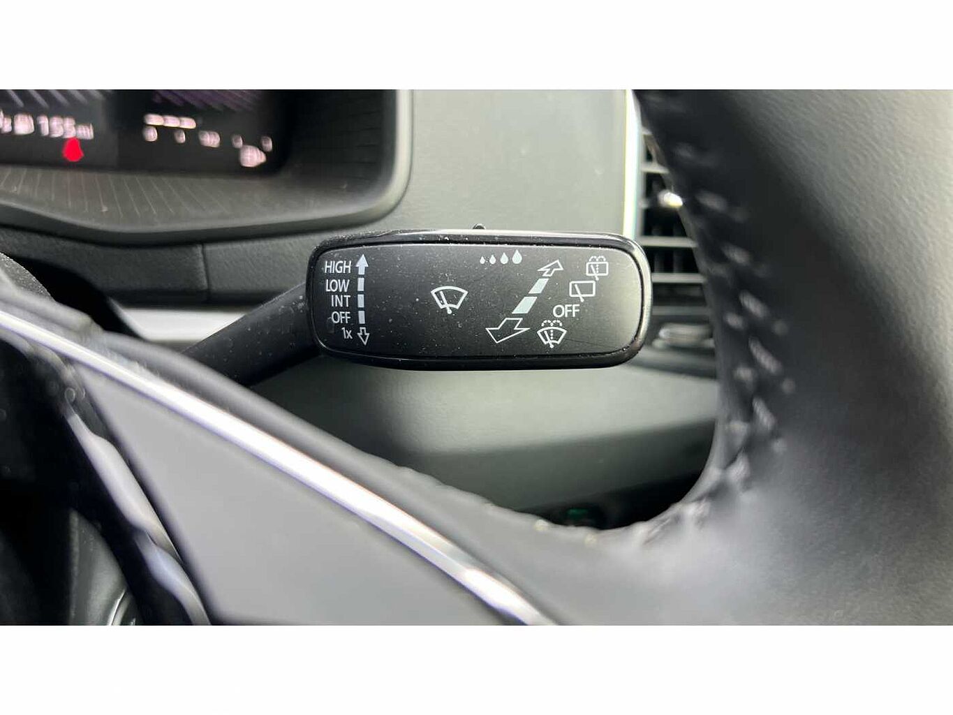 SKODA KAROQ 2.0 TDI SE Drive 5dr