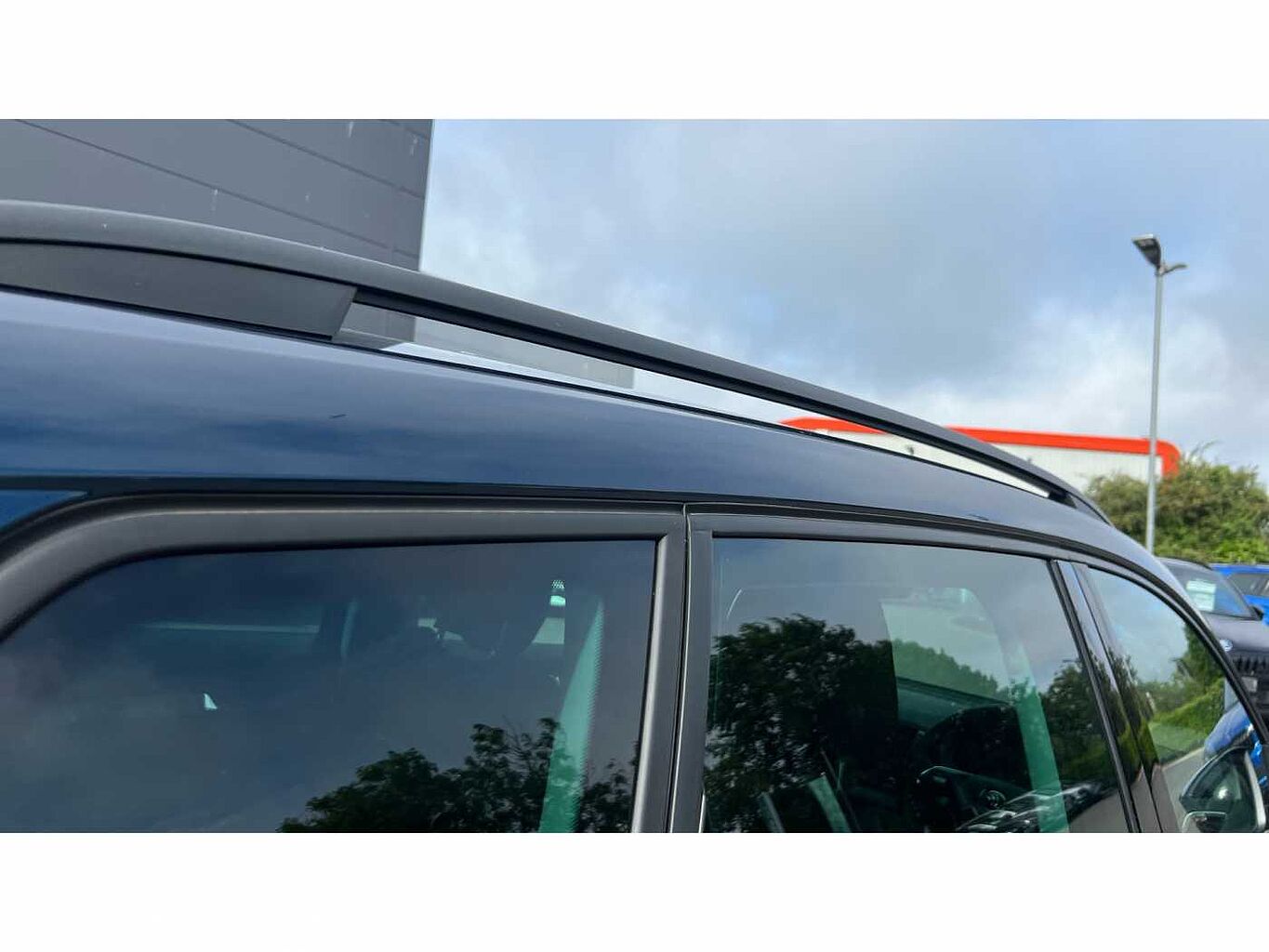 SKODA KAROQ 2.0 TDI SE Drive 5dr