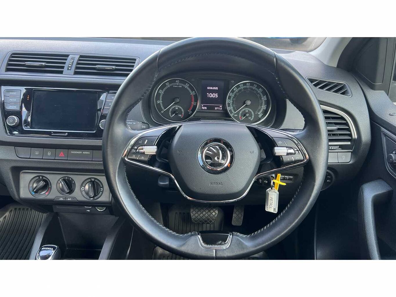 SKODA Fabia 1.0 TSI Colour Edition (95PS) DSG 5-Dr Hatch