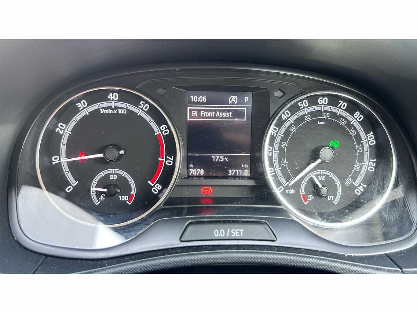 SKODA Fabia 1.0 TSI Colour Edition (95PS) DSG 5-Dr Hatch