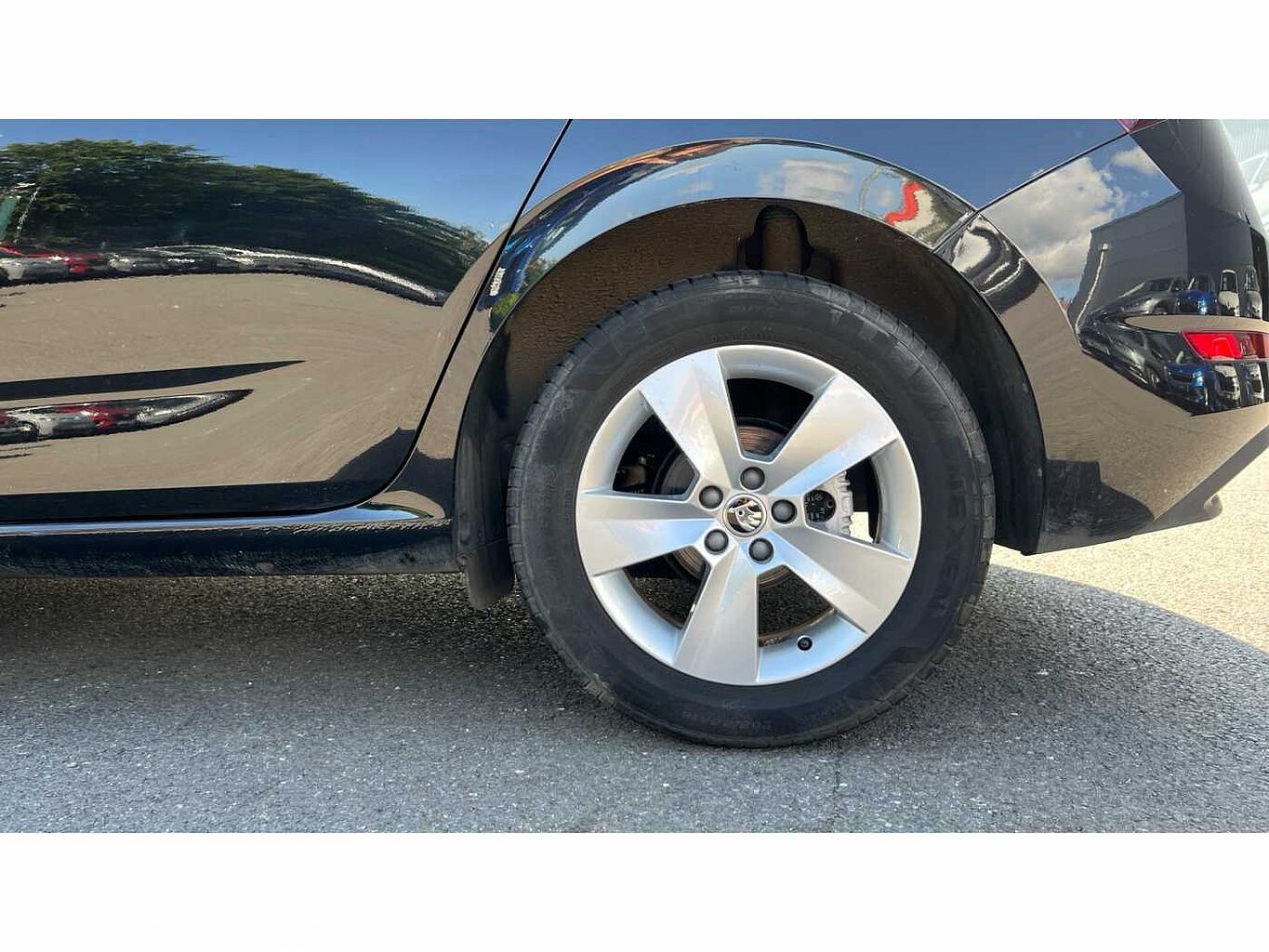 SKODA Scala 5-Dr 1.0 TSI (95ps) SE