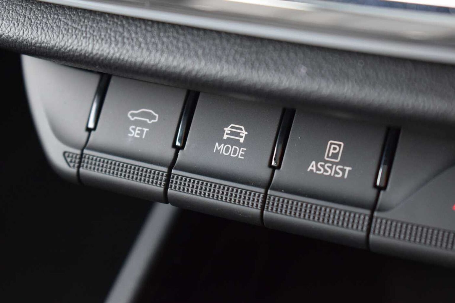 SKODA Enyaq iV E (299ps) 80 vRS 82 Kwh