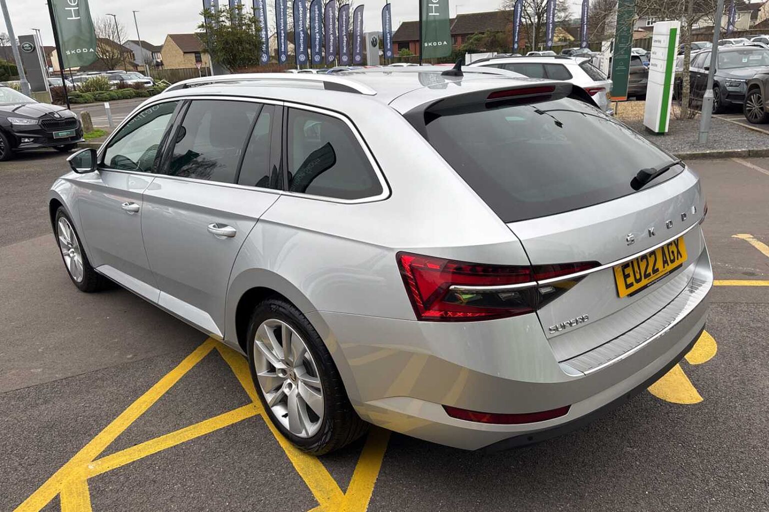 SKODA Superb 1.5 TSI (150ps) SE L ACT DSG 5-Dr Estate