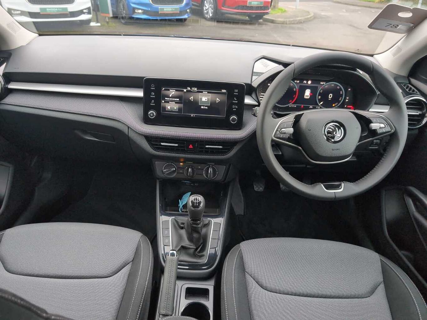 SKODA Fabia Hatchback 1.0 MPI 80 Colour Edition 5dr
