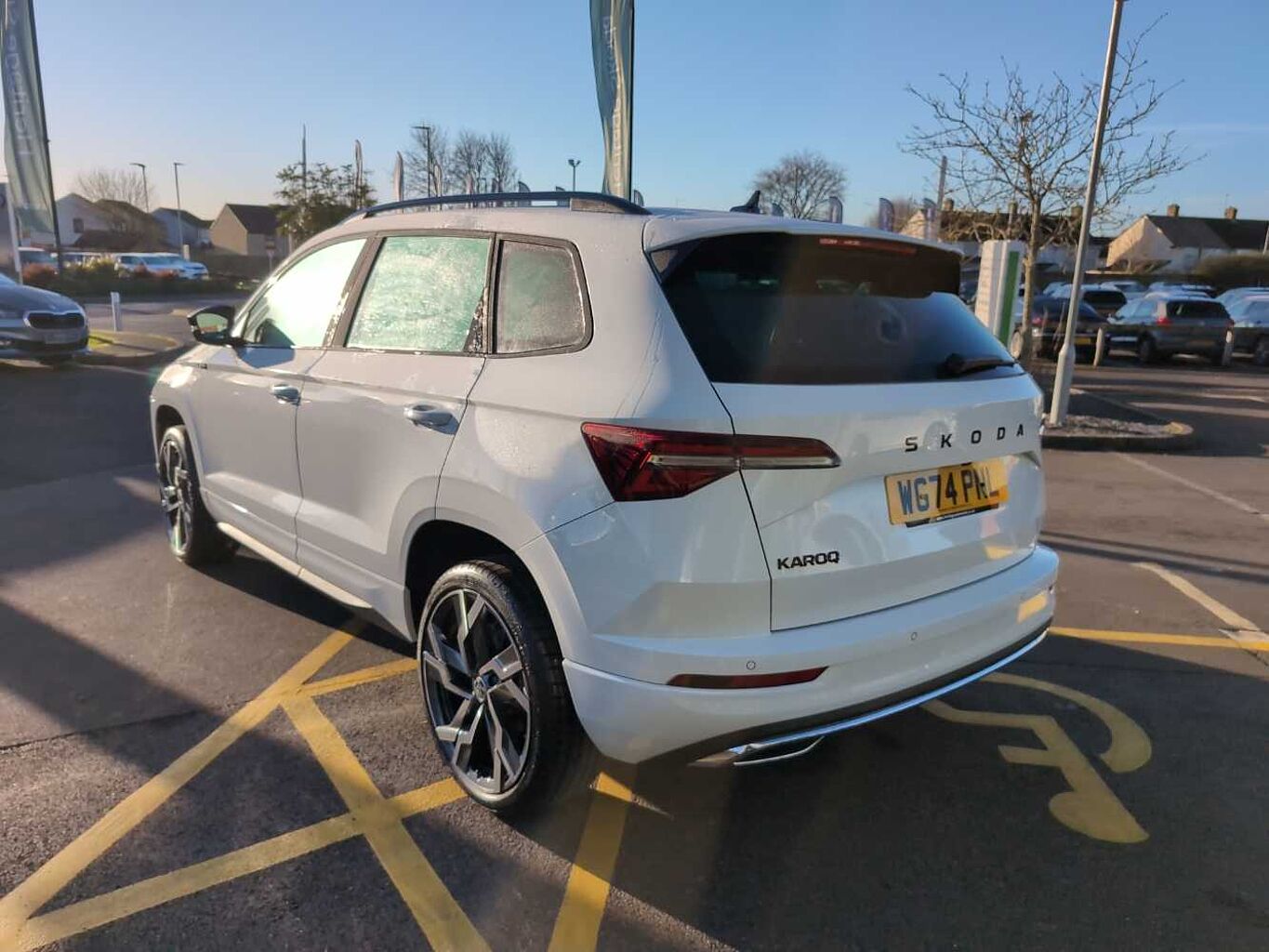 SKODA Karoq Estate 1.5 TSI Sportline 5dr