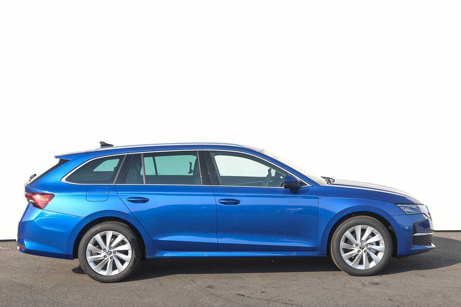 SKODA Octavia 1.5 TSI e-TEC(150ps) First Edition ACT DSG