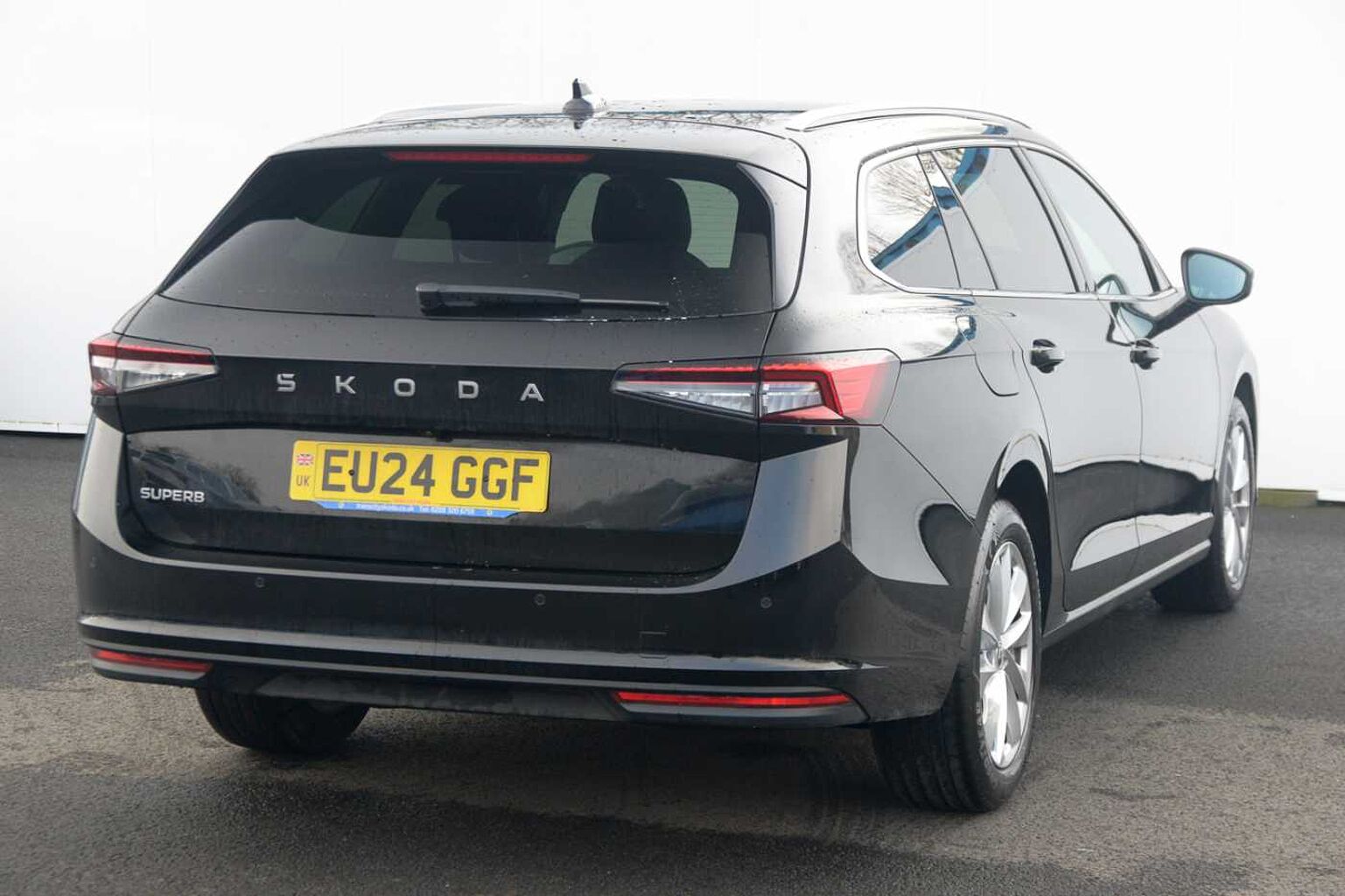 SKODA Superb 2.0 TDI 150ps SE Technology DSG 5-Dr Estate
