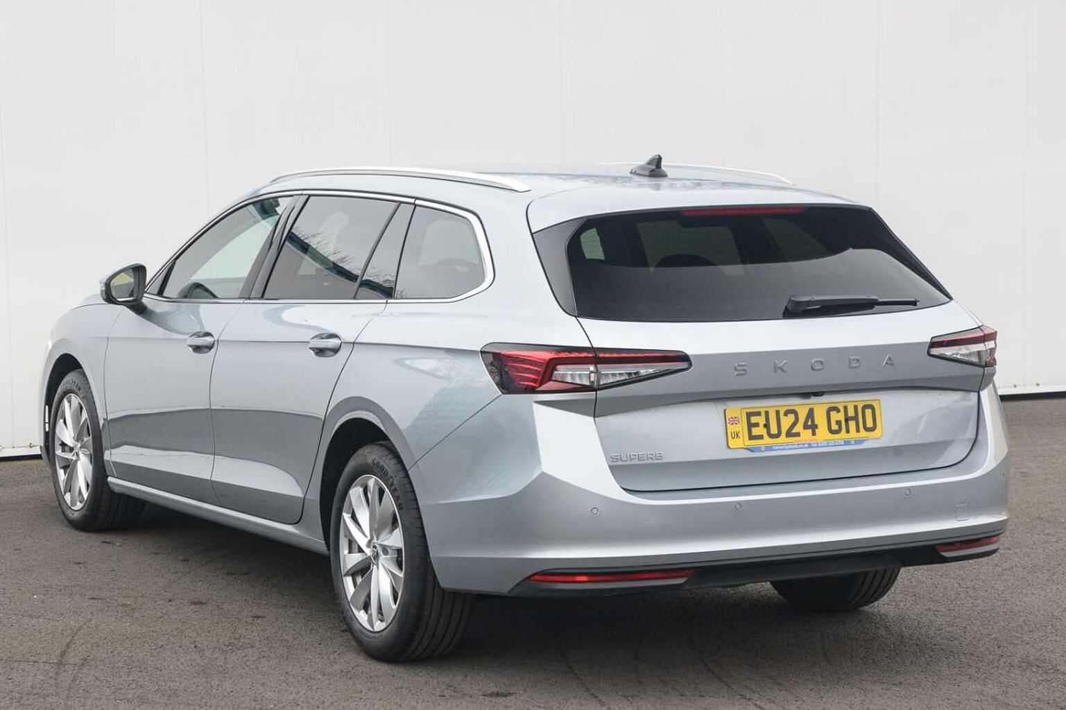 SKODA Superb 2.0 TDI 150ps SE Technology DSG 5-Dr Estate