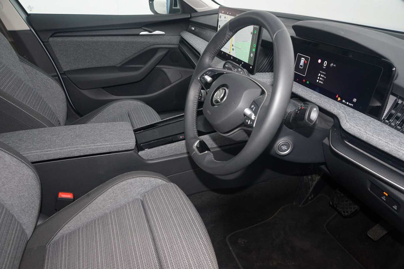 SKODA Superb 2.0 TDI 150ps SE Technology DSG 5-Dr Estate