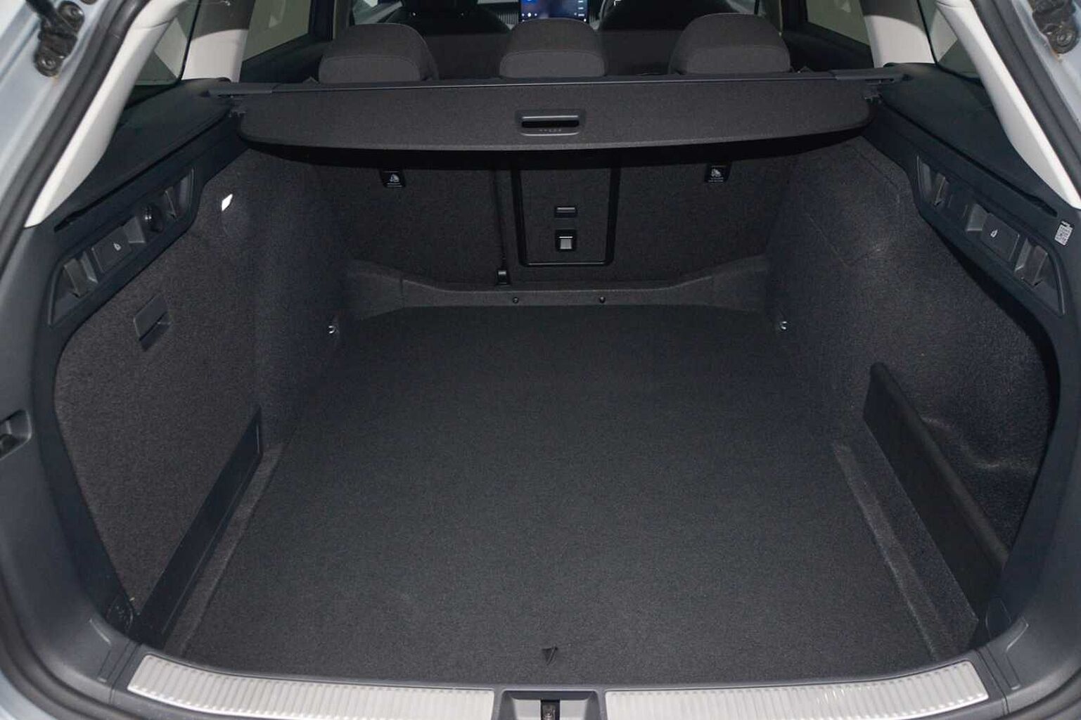 SKODA Superb 2.0 TDI 150ps SE Technology DSG 5-Dr Estate