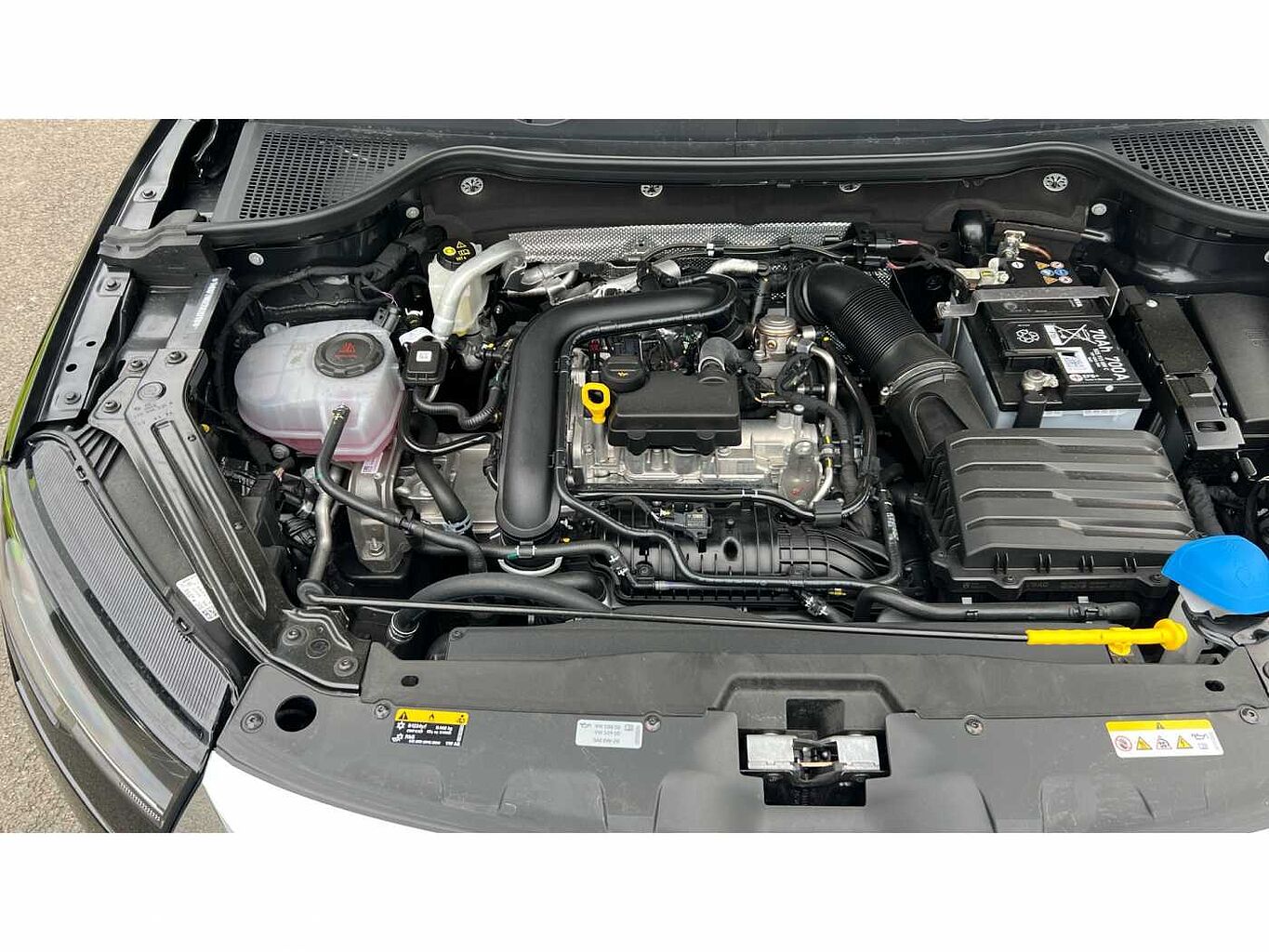 SKODA KAROQ SE Edition 1.0 TSI 116 PS 6G Man