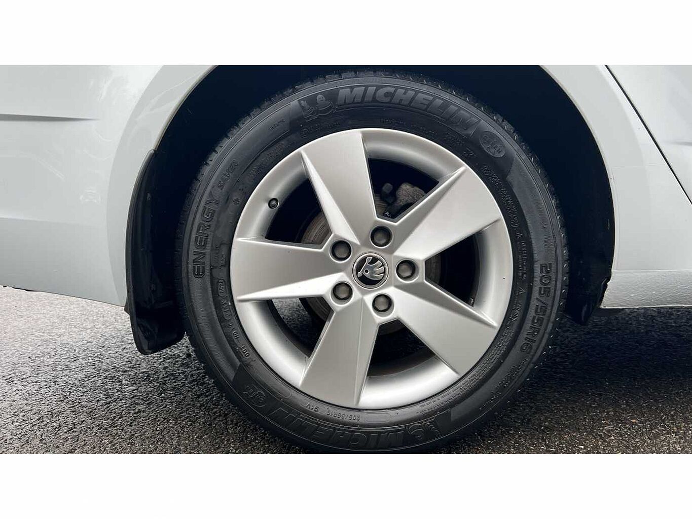 SKODA Octavia Estate (2017) 1.6 TDI 115 PS SE Technology