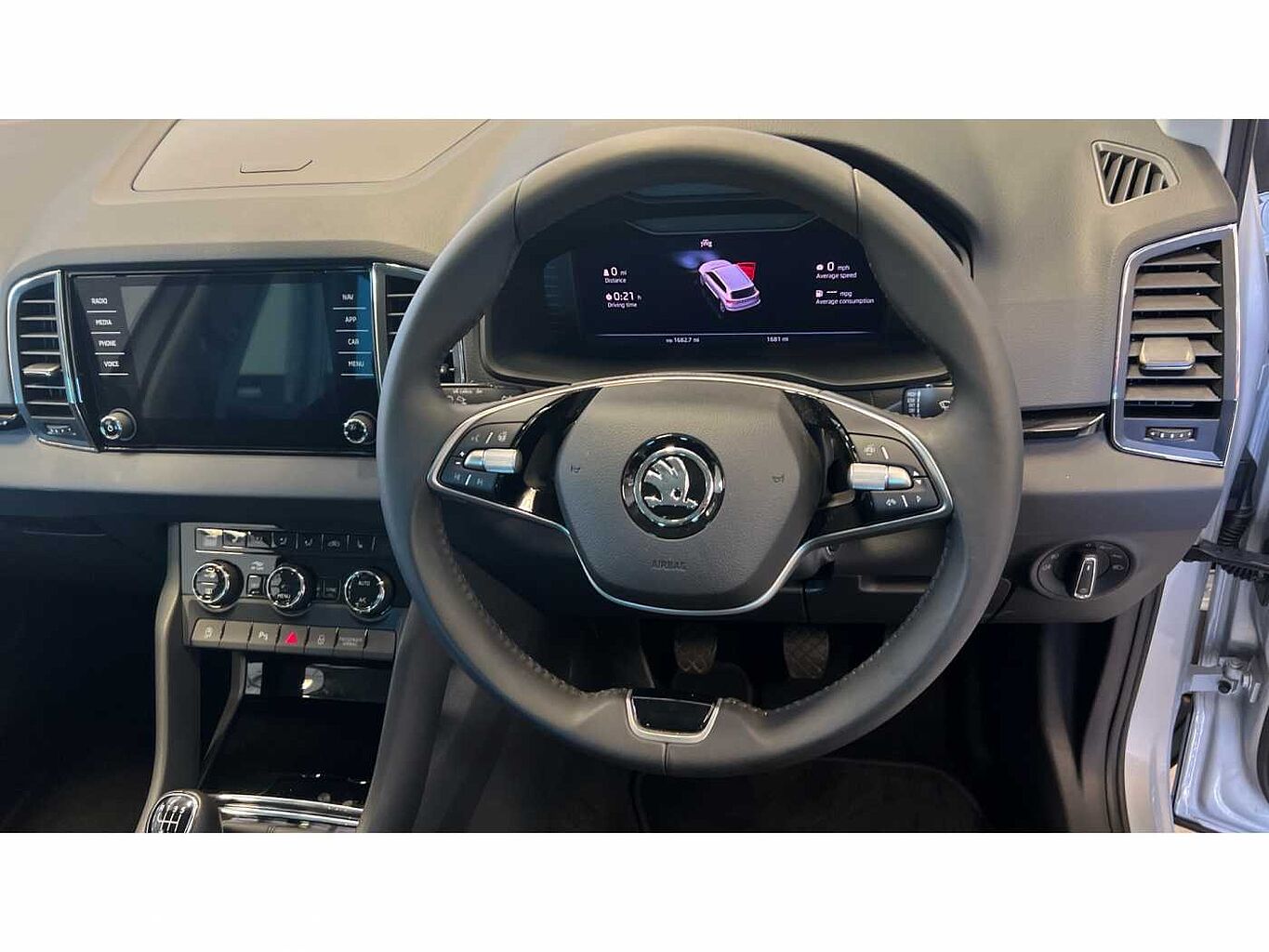 SKODA KAROQ 1.5 TSI SE L 5dr