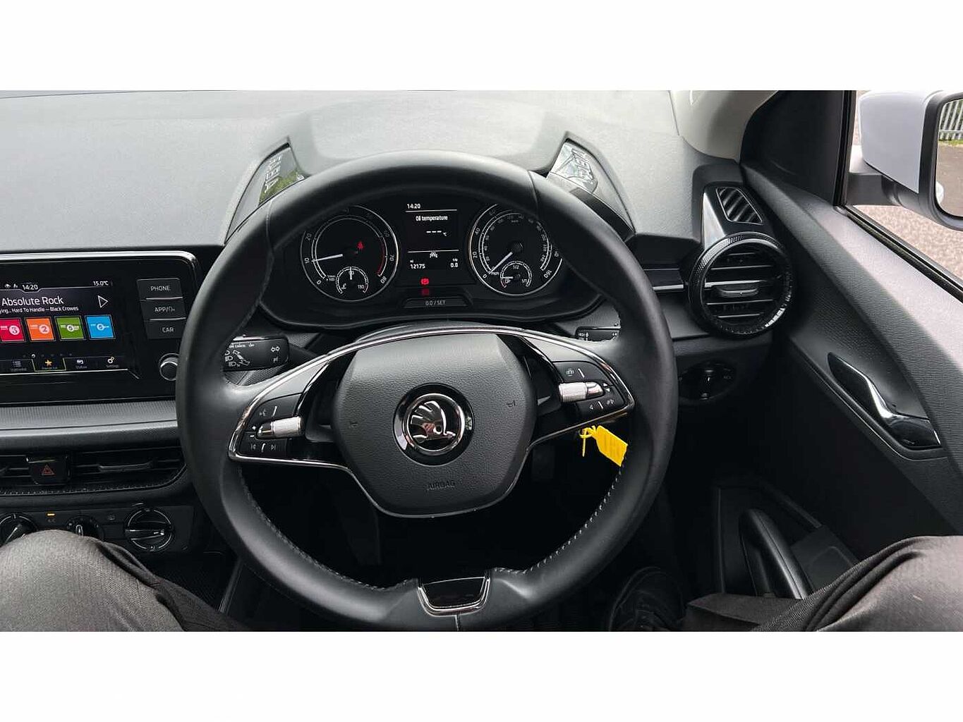 SKODA Fabia 1.0 MPI (80ps) SE Comfort 5-Dr Hatchback