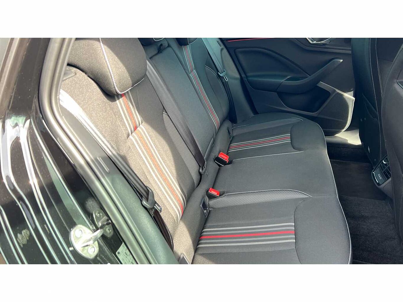 SKODA Kamiq 1.0 TSI (116ps) Monte Carlo DSG SUV