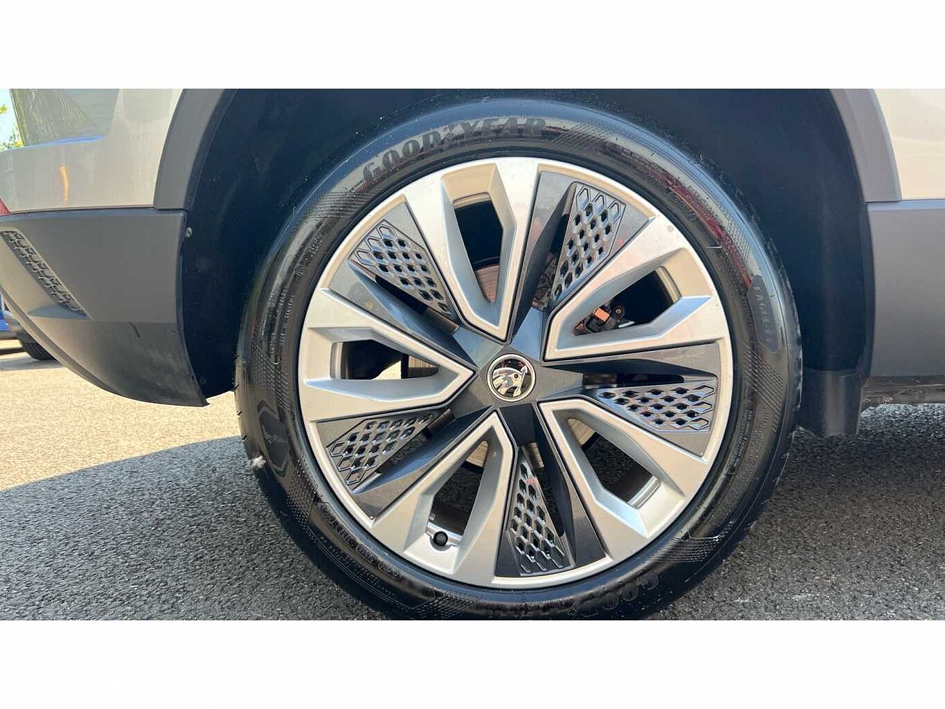 SKODA Karoq SUV 1.5 TSI (150ps) SE L ACT DSG