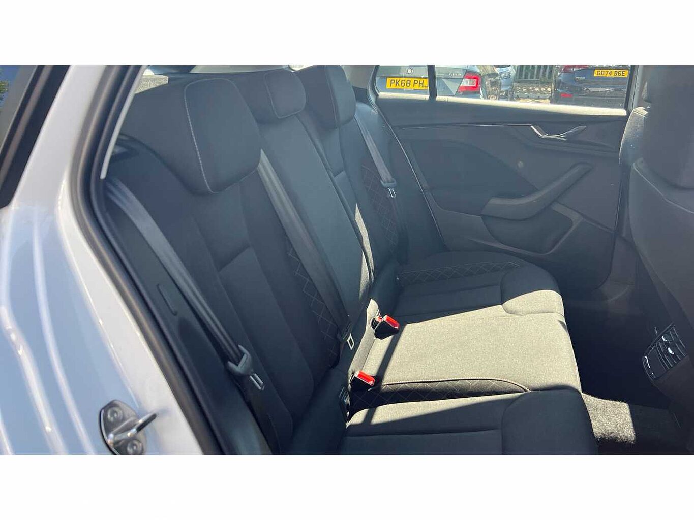 SKODA KAMIQ 1.0 TSI 110 SE 5dr