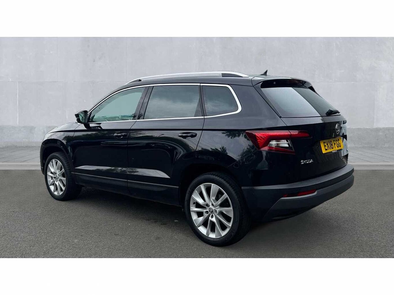 SKODA KAROQ 1.0 TSI SE L 5dr