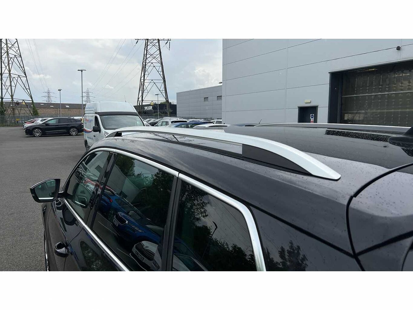 SKODA KAROQ 1.0 TSI SE L 5dr