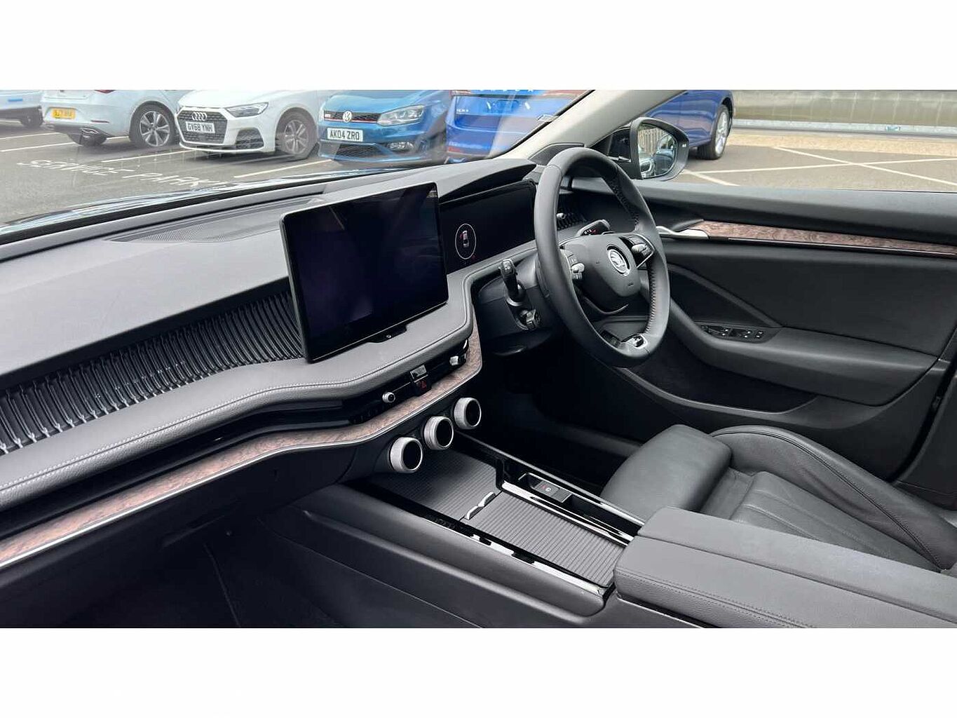 SKODA SUPERB 2.0 TDI 193 Laurin + Klement 4X4 5dr DSG