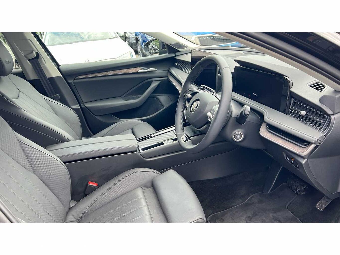 SKODA SUPERB 2.0 TDI 193 Laurin + Klement 4X4 5dr DSG