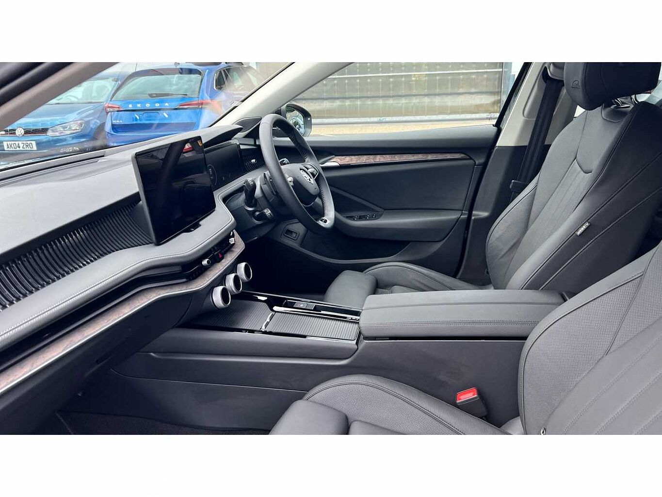 SKODA SUPERB 2.0 TDI 193 Laurin + Klement 4X4 5dr DSG