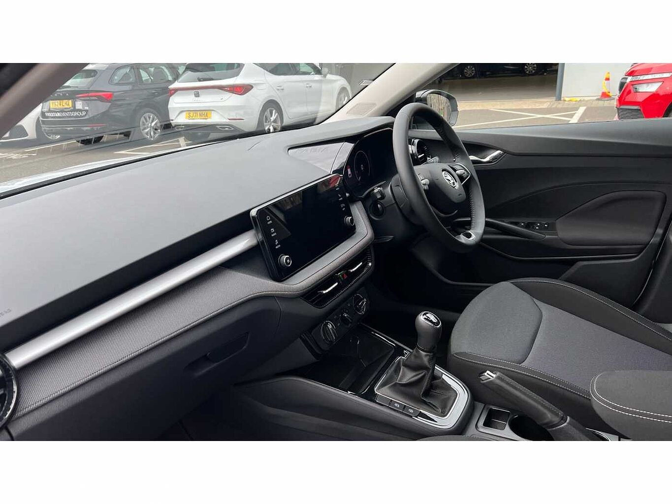 SKODA FABIA 1.0 MPI 80 Colour Edition 5dr