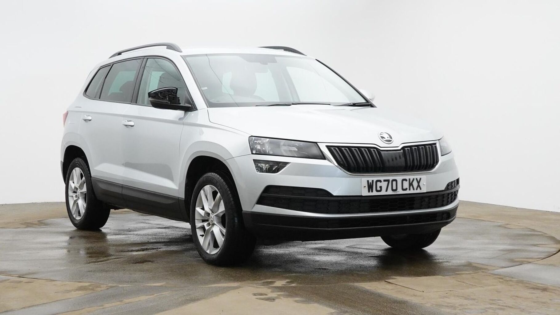 SKODA Karoq SUV 1.0 TSI (116ps) SE Technology