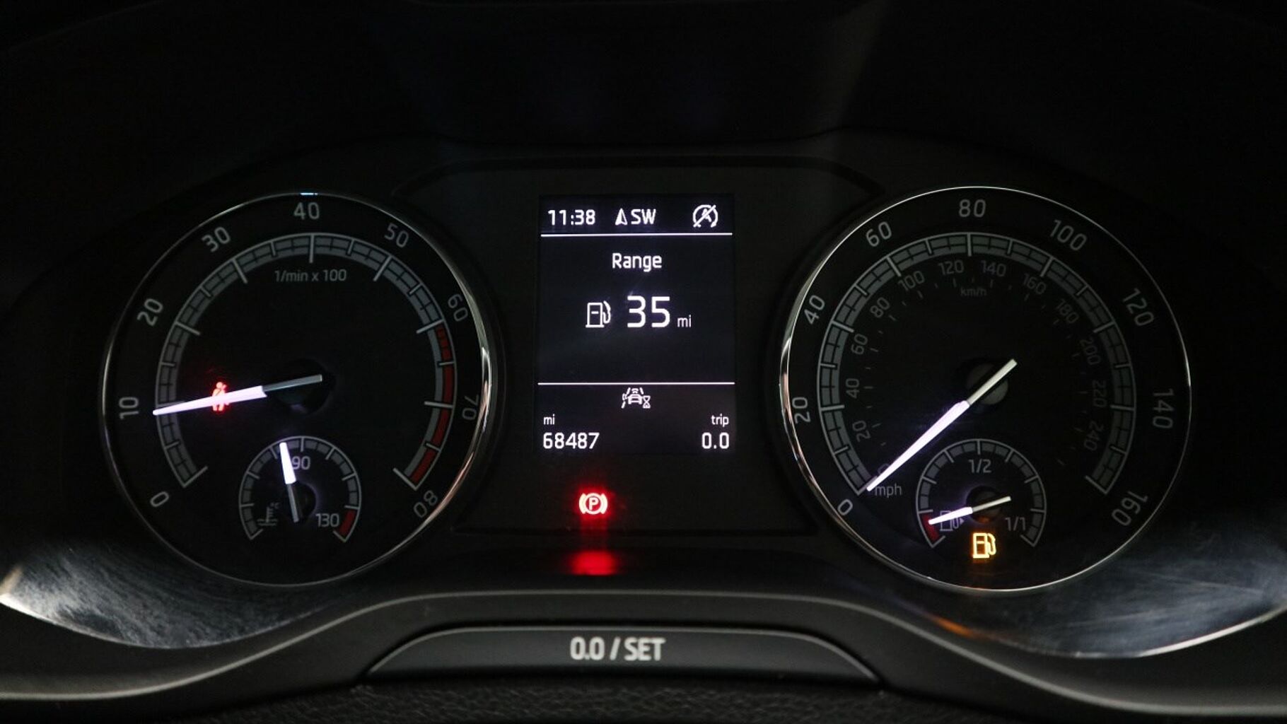 SKODA Karoq SUV 1.0 TSI (116ps) SE Technology
