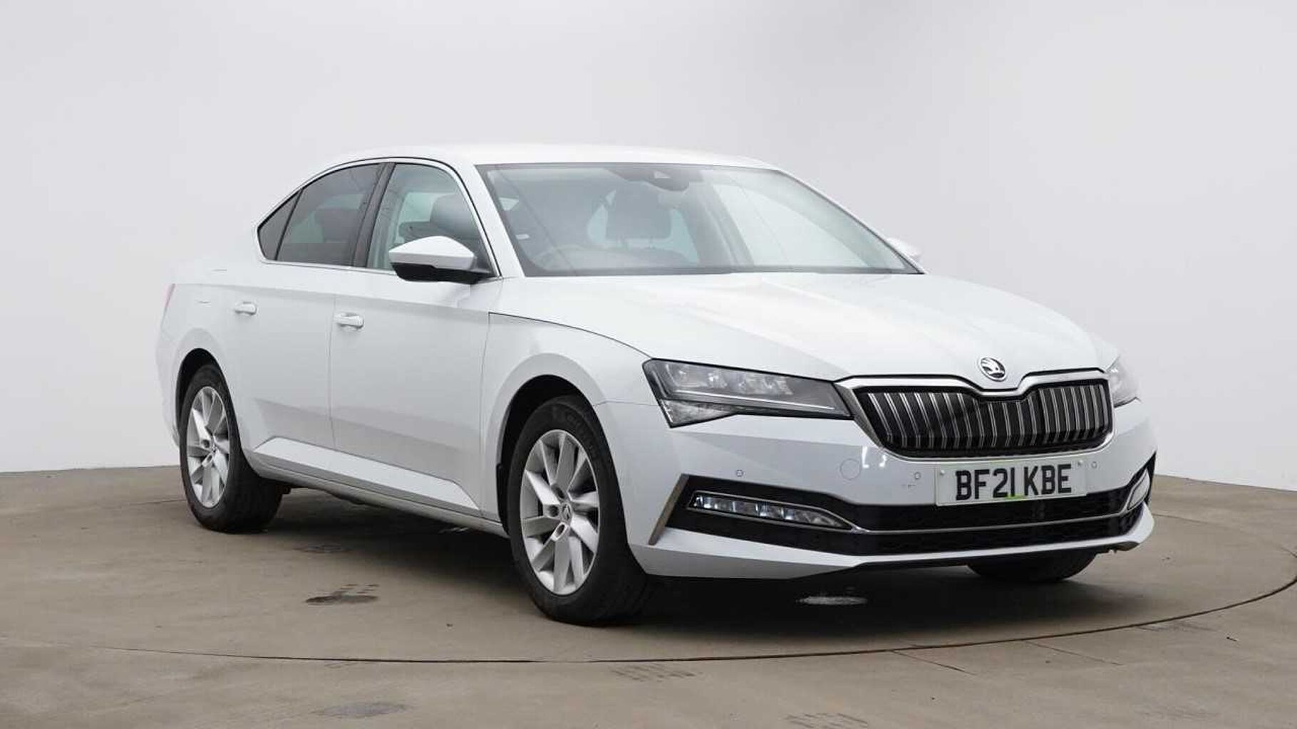 SKODA Superb 1.4 TSI (218ps) SE Technology iV DSG Hatch