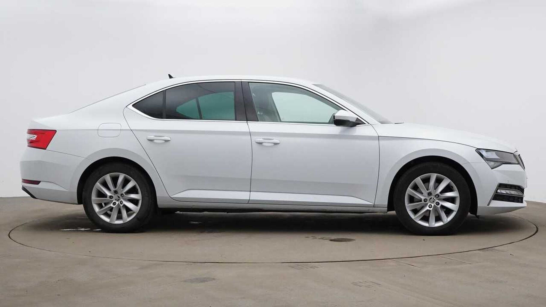 SKODA Superb 1.4 TSI (218ps) SE Technology iV DSG Hatch