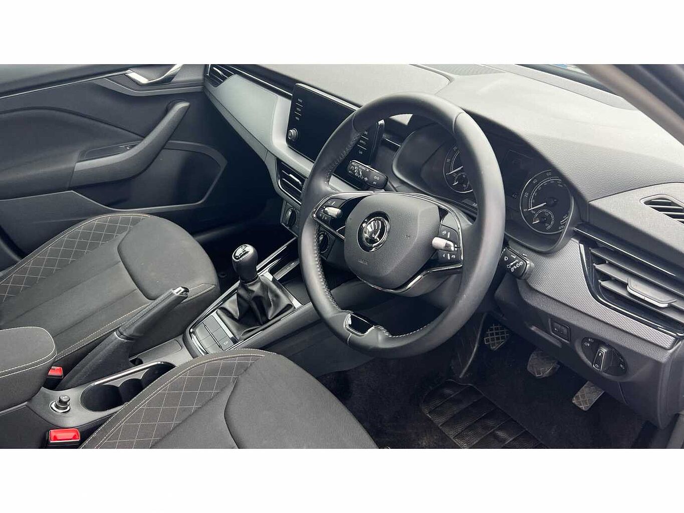 SKODA Scala 5-Dr 1.0 TSI (110ps) SE