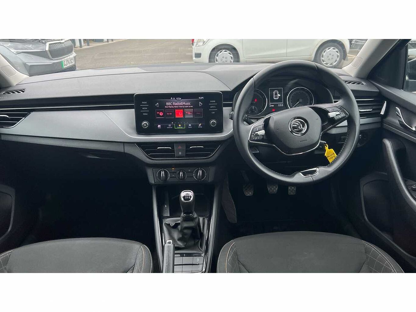 SKODA Scala 5-Dr 1.0 TSI (110ps) SE