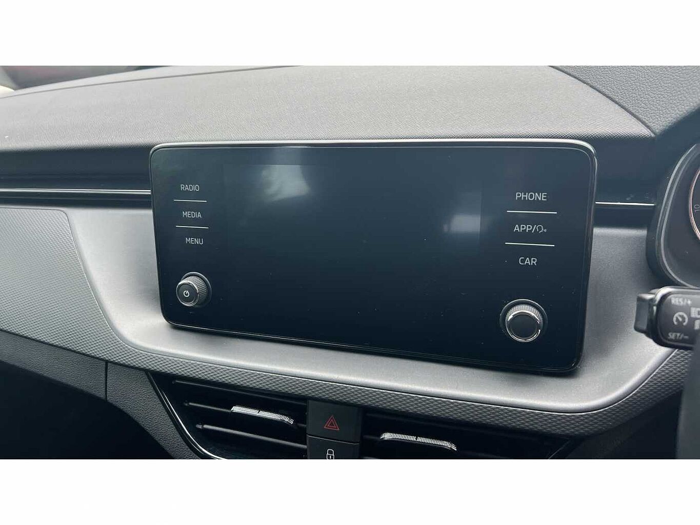 SKODA Scala 5-Dr 1.0 TSI (110ps) SE