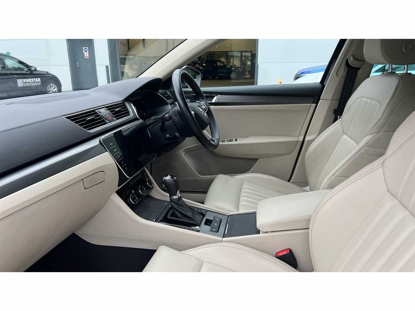 SKODA Superb 1.5 TSI (150ps) SE L ACT DSG 5Dr Hatchback